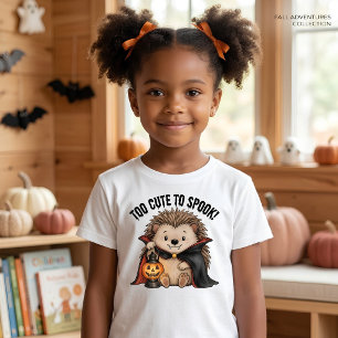 Camiseta Too Cute to Spook Vampire Hedgehog Halloween