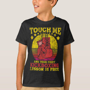 Camiseta Tóqueme y su primera lección de kickboxing es grat