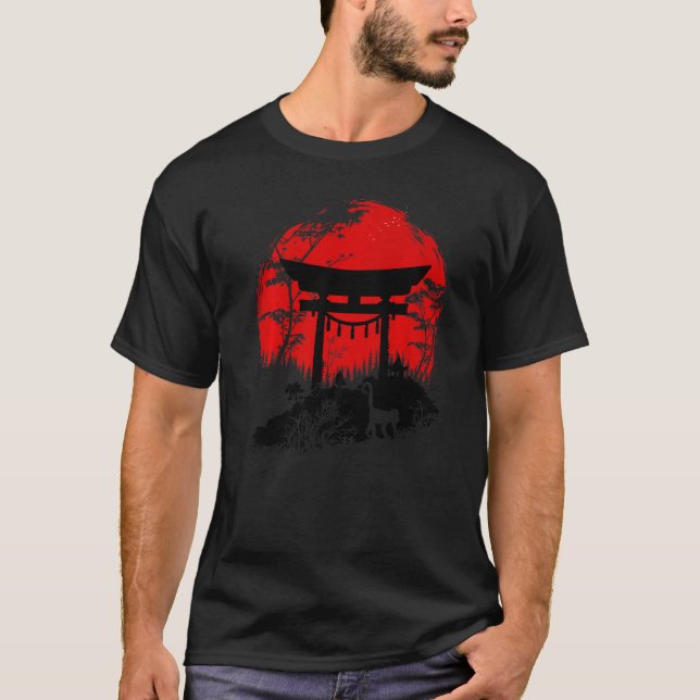 Camiseta Torii Japonés Bajo El Sol (Anverso)