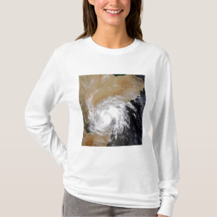 Camiseta Tormenta tropical tres en el indio septentrional