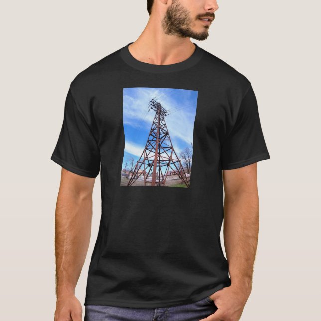 Camiseta Torre de alto voltaje con los alambres (Anverso)