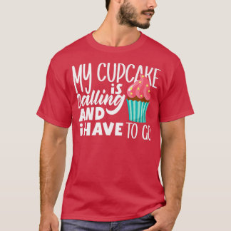 Camiseta Torta De Cuchillo Que Hace Mi Torta Está Llamando