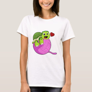 Camiseta Tortuga con bola de lana