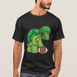 Camiseta Tortuga en deportes con fútbol y casco