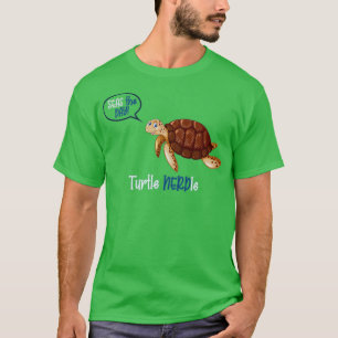 Camiseta Tortuga nerviosa en el océano azul
