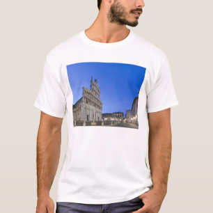 Camiseta Toscana, Lucca, Piazza San Michele al amanecer