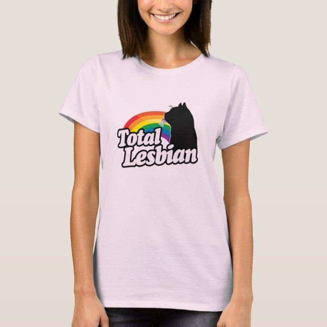 Camiseta TOTAL LESBIANA GATO -.png (Anverso)
