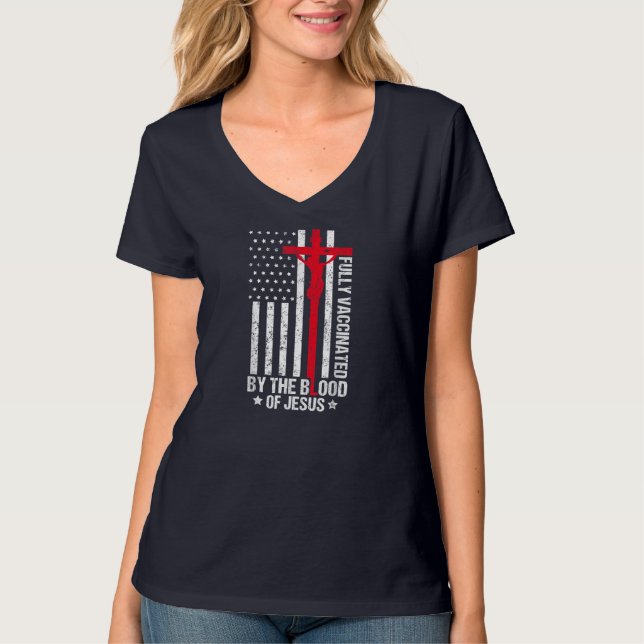 Camiseta Totalmente Vacunado Por La Sangre De Jesús Cristia (Anverso)
