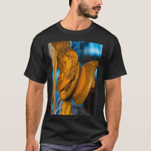 Camiseta Tours de pesca del Pentágono usando una sátira sub