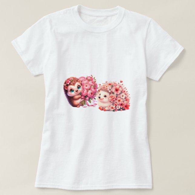 Camiseta  Tow cuteRomantic Floral Hedgehog Duo Illustration (Diseño del anverso)