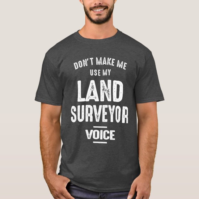 Camiseta Trabajadora de cumpleaños de trabajo de topografía (Anverso)