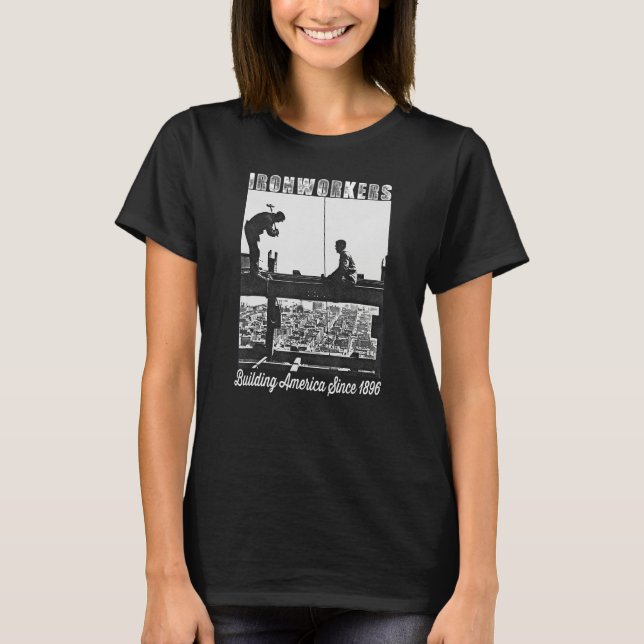 Camiseta Trabajadores De Planchar Desde 1896 Trabajando En  (Anverso)
