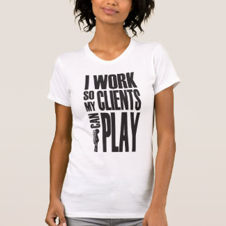 Camiseta Trabajo para que los clientes puedan jugar