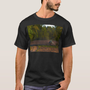 Camiseta Tractor Paseando Tierras De Cultivo En Un Hermoso 