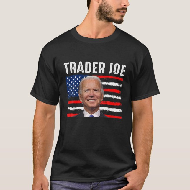 Camiseta Trader Joe Funny Anti-Biden US Flag Biden Confused (Anverso)