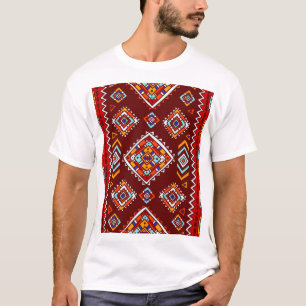 Camiseta Tradicional textura tribal, étnica sin costura.