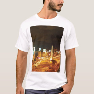 Camiseta Tráfico y monumento de la noche
