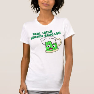 Camiseta Trago irlandés real de las mujeres