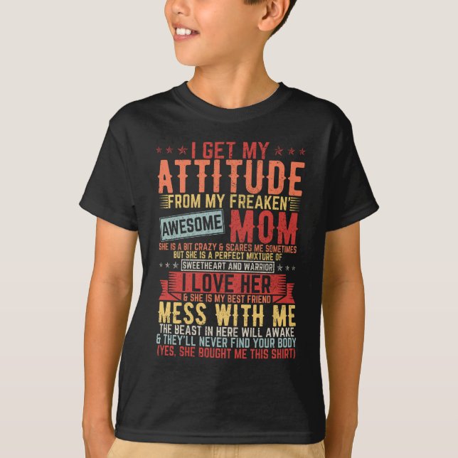 Camiseta Traigo Mi Atentado Fabuloso Chico Mamá (Anverso)