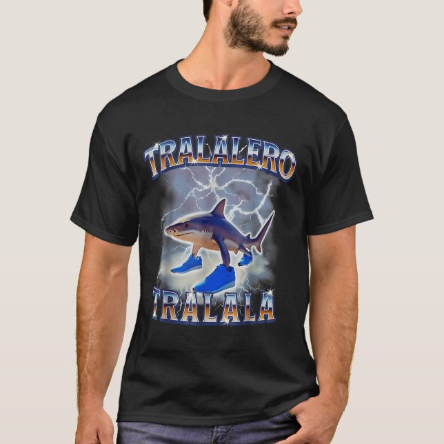 Camiseta Tralero Tralala Tiburón Meme Bootle (Anverso)