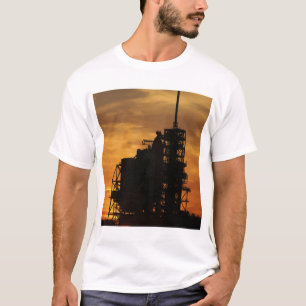 Camiseta Transbordador espacial Atlantis en la plataforma d
