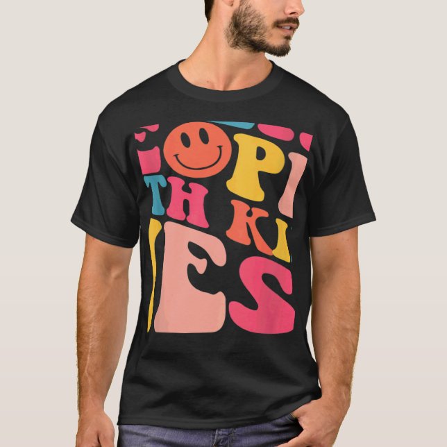 Camiseta Tratar A La Gente Con Amabilidad Con El Preppy De  (Anverso)