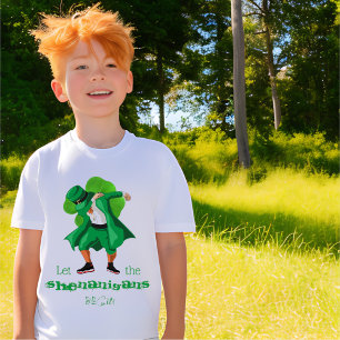 Camiseta Travesuras de duende Día de San Patricio Trébol