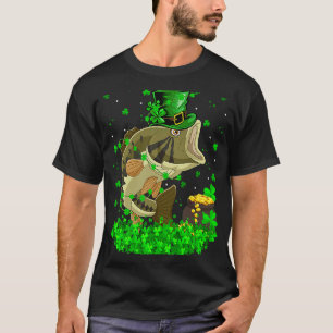 Camiseta Trébol Irlandés Duende Bajo Pez Día de San Patrici