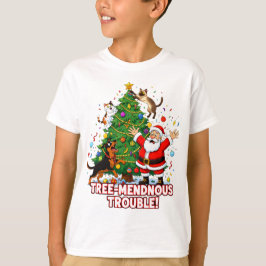 Camiseta Tree-mendous Trouble: Santa’s Chaotic Christmas Cr