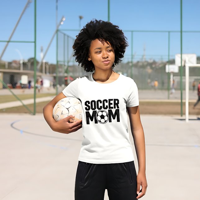 Camiseta Trendy Soccer mamá T-Shirt personalizada (Subido por el creador)