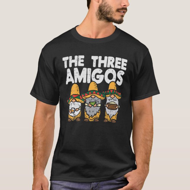 Camiseta Tres amigos nómadas mexicanos cutan cinco de mayo (Anverso)