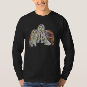 Camiseta Tres búhos vector detallado en estilo nouveau