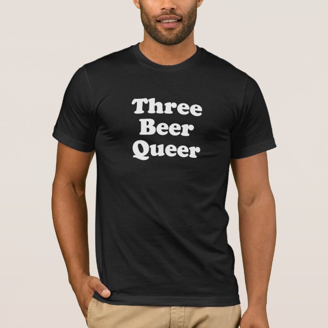 Camiseta Tres Cerveza Raro (Anverso)