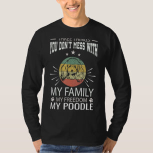 Camiseta Tres Cosas Que No Se Mezcla Con El Carbón 4 De Jul