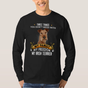 Camiseta Tres cosas que no se mezclan con el perro asqueros
