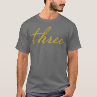 Camiseta Tres Navidades entregan tipografía mínima grifo de