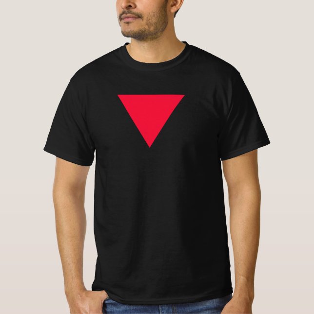 Camiseta triángulo rojo invertido (Anverso)