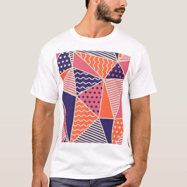 Camiseta Triángulos abstractos: fondo geométrico vintage (Anverso)