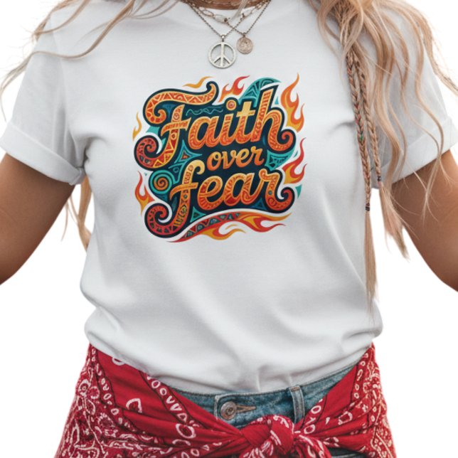 Camiseta Tribal Geometric Faith Over Fear Flames (Subido por el creador)
