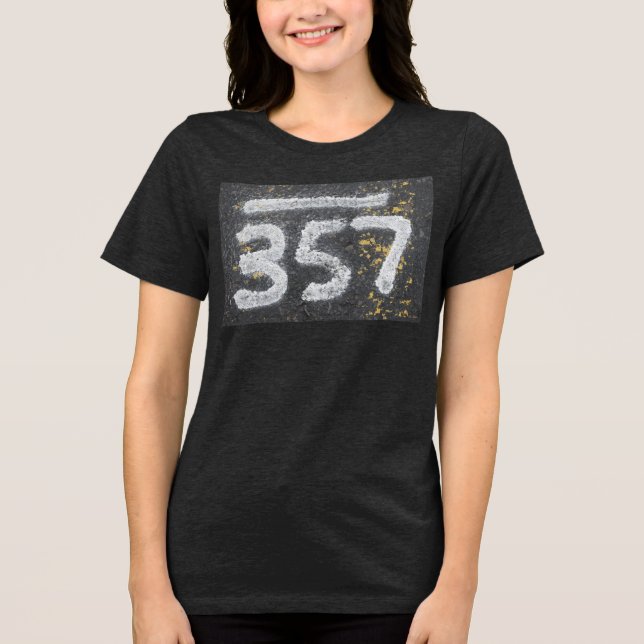 Camiseta Triblenda 357 Mason's and Angel Number (Anverso)
