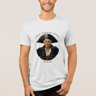 Camiseta Triblenda Abrazos piratas gratis para mi papá