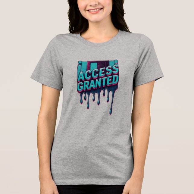 Camiseta Triblenda Access Granted | Retro Hacker Floppy Disk Graphic (Anverso)