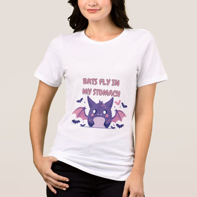 Camiseta Triblenda adorable purple cartoon bat with pink wings (Anverso)
