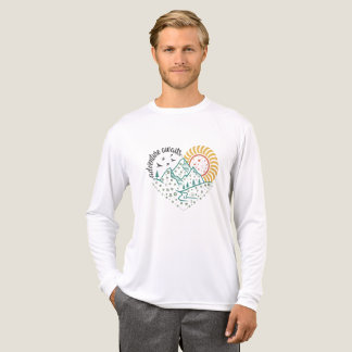 Camiseta Triblenda Adventure Awaits – Retro Mountain & Sun Nature