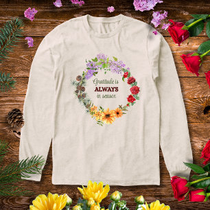 Camiseta Triblenda Agradecimiento en cada estación Corona floral