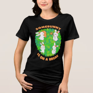 Camiseta Triblenda Algunbunny está en un descanso