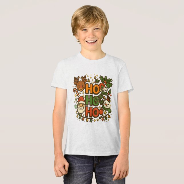 Camiseta Triblenda AMITA | HO HO HO Holiday Crew Tee (Anverso Completo)