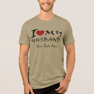 Camiseta Triblenda Amo a mi esposo texto con símbolo de corazón rojo