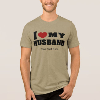 Camiseta Triblenda Amo a mi esposo texto con símbolo de corazón rojo