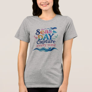Camiseta Triblenda Aprovecha el Día – Edición Ballenas y Olas